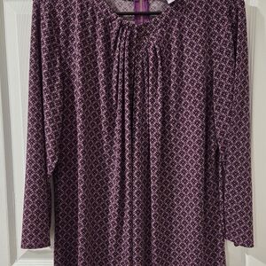 Liz Claiborne Plum Geometric Blouse